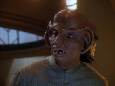 Star Trek: Deep Space Nine Screencaps "Family Business" (S3:E23)