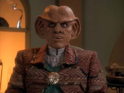 Star Trek: Deep Space Nine Screencaps "Family Business" (S3:E23)