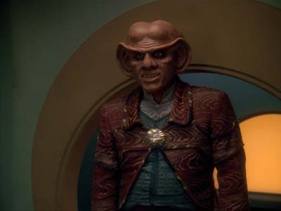 Star Trek: Deep Space Nine Screencaps "Family Business" (S3:E23)