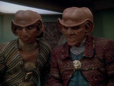 Star Trek: Deep Space Nine Screencaps "Family Business" (S3:E23)