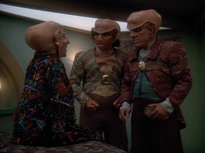 Star Trek: Deep Space Nine Screencaps "Family Business" (S3:E23)