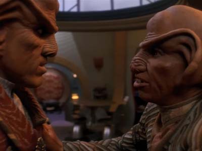 Star Trek: Deep Space Nine Screencaps "Family Business" (S3:E23)