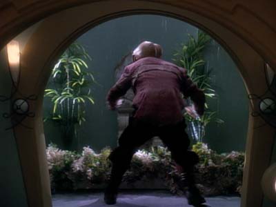 Star Trek: Deep Space Nine Screencaps "Family Business" (S3:E23)