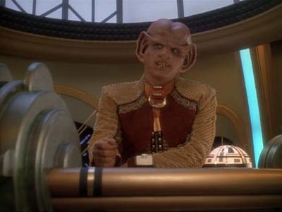 Star Trek: Deep Space Nine Screencaps "Family Business" (S3:E23)