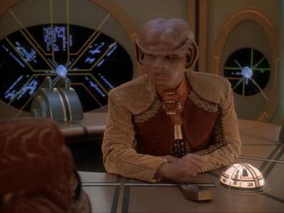 Star Trek: Deep Space Nine Screencaps "Family Business" (S3:E23)