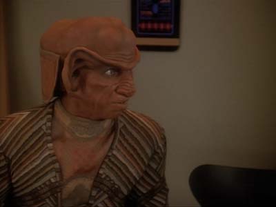 Star Trek: Deep Space Nine Screencaps "Family Business" (S3:E23)