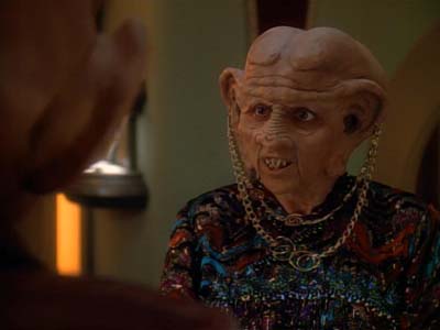 Star Trek: Deep Space Nine Screencaps "Family Business" (S3:E23)