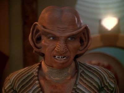 Star Trek: Deep Space Nine Screencaps "Family Business" (S3:E23)