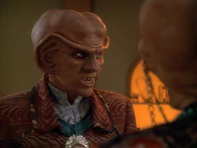 Star Trek: Deep Space Nine Screencaps "Family Business" (S3:E23)