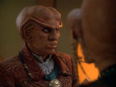 Star Trek: Deep Space Nine Screencaps "Family Business" (S3:E23)