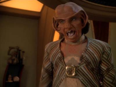 Star Trek: Deep Space Nine Screencaps "Family Business" (S3:E23)