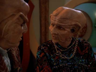 Star Trek: Deep Space Nine Screencaps "Family Business" (S3:E23)