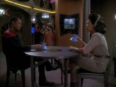 Star Trek: Deep Space Nine Screencaps "Family Business" (S3:E23)