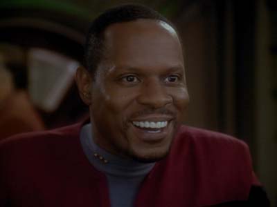 Star Trek: Deep Space Nine Screencaps "Family Business" (S3:E23)