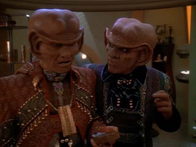 Star Trek: Deep Space Nine Screencaps "Family Business" (S3:E23)