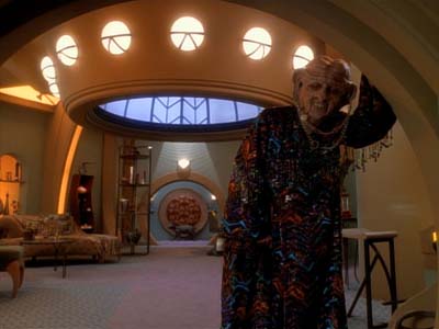 Star Trek: Deep Space Nine Screencaps "Family Business" (S3:E23)