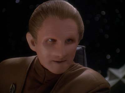 Star Trek: Deep Space Nine Screencaps "Shakaar" (S3:E24)