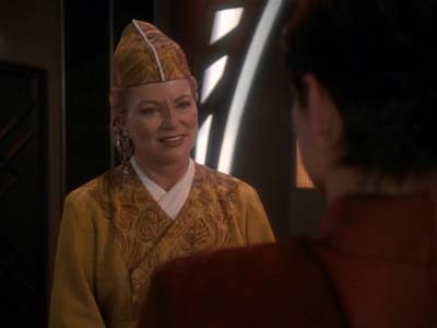 Star Trek: Deep Space Nine Screencaps "Shakaar" (S3:E24)