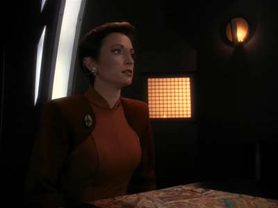 Star Trek: Deep Space Nine Screencaps "Shakaar" (S3:E24)
