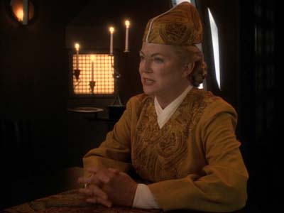 Star Trek: Deep Space Nine Screencaps "Shakaar" (S3:E24)