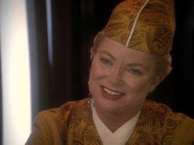 Star Trek: Deep Space Nine Screencaps "Shakaar" (S3:E24)