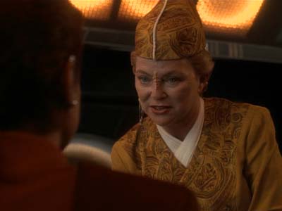 Star Trek: Deep Space Nine Screencaps "Shakaar" (S3:E24)
