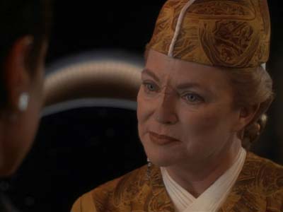 Star Trek: Deep Space Nine Screencaps "Shakaar" (S3:E24)