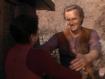 Star Trek: Deep Space Nine Screencaps "Shakaar" (S3:E24)