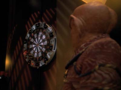 Star Trek: Deep Space Nine Screencaps "Shakaar" (S3:E24)
