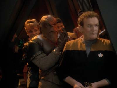 Star Trek: Deep Space Nine Screencaps "Shakaar" (S3:E24)