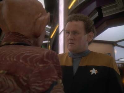 Star Trek: Deep Space Nine Screencaps "Shakaar" (S3:E24)