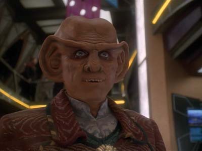 Star Trek: Deep Space Nine Screencaps "Shakaar" (S3:E24)