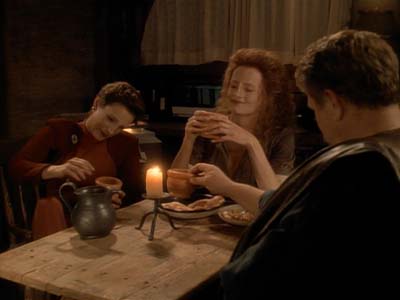 Star Trek: Deep Space Nine Screencaps "Shakaar" (S3:E24)
