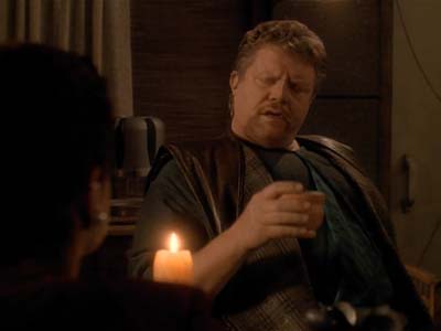 Star Trek: Deep Space Nine Screencaps "Shakaar" (S3:E24)