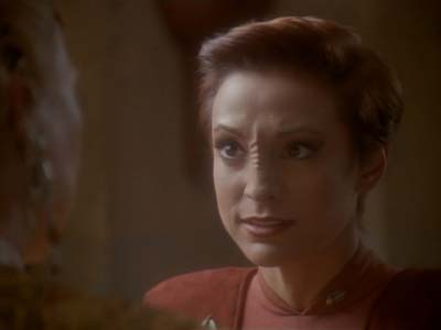 Star Trek: Deep Space Nine Screencaps "Shakaar" (S3:E24)
