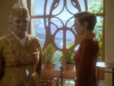 Star Trek: Deep Space Nine Screencaps "Shakaar" (S3:E24)