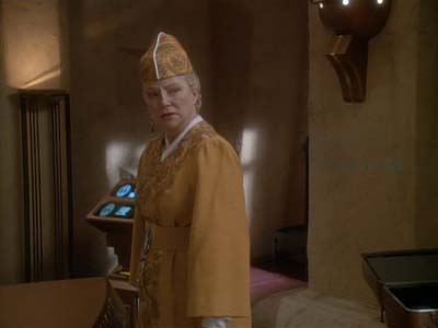 Star Trek: Deep Space Nine Screencaps "Shakaar" (S3:E24)