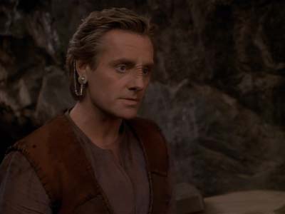 Star Trek: Deep Space Nine Screencaps "Shakaar" (S3:E24)
