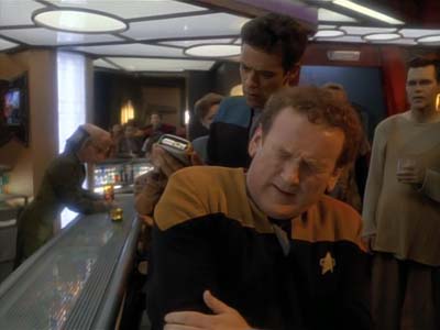 Star Trek: Deep Space Nine Screencaps "Shakaar" (S3:E24)