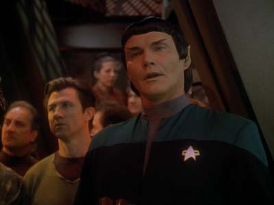 Star Trek: Deep Space Nine Screencaps "Shakaar" (S3:E24)