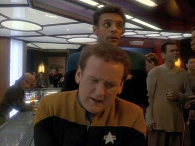 Star Trek: Deep Space Nine Screencaps "Shakaar" (S3:E24)