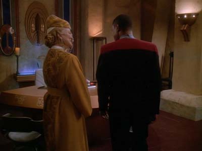 Star Trek: Deep Space Nine Screencaps "Shakaar" (S3:E24)