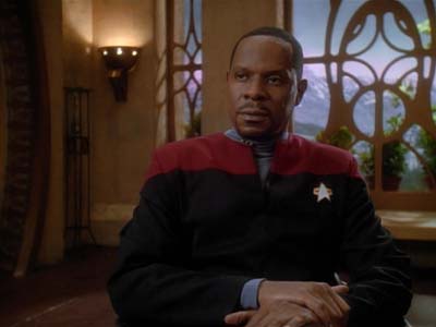 Star Trek: Deep Space Nine Screencaps "Shakaar" (S3:E24)