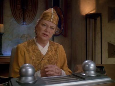 Star Trek: Deep Space Nine Screencaps "Shakaar" (S3:E24)