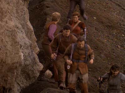 Star Trek: Deep Space Nine Screencaps "Shakaar" (S3:E24)