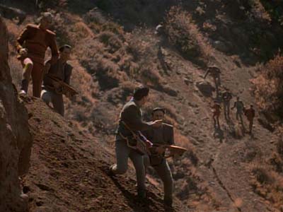 Star Trek: Deep Space Nine Screencaps "Shakaar" (S3:E24)
