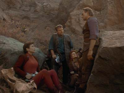 Star Trek: Deep Space Nine Screencaps "Shakaar" (S3:E24)