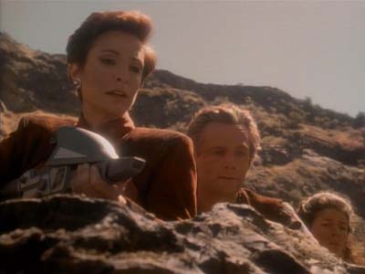 Star Trek: Deep Space Nine Screencaps "Shakaar" (S3:E24)
