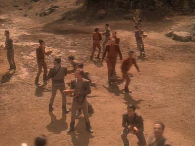 Star Trek: Deep Space Nine Screencaps "Shakaar" (S3:E24)