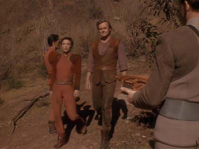 Star Trek: Deep Space Nine Screencaps "Shakaar" (S3:E24)